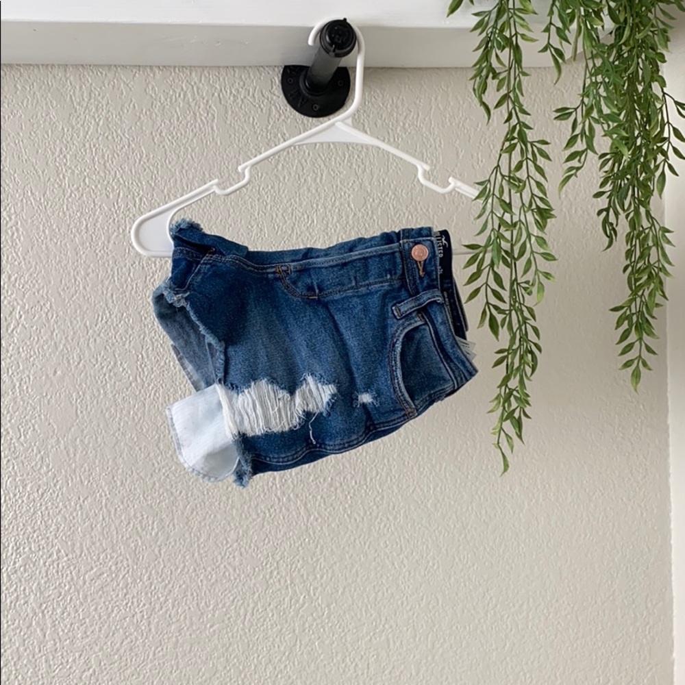hollister high rise boyfriend short